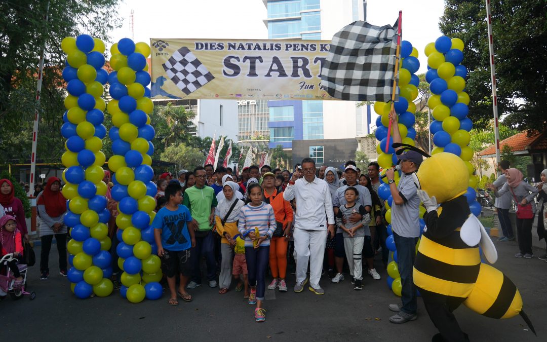 Jalan Sehat Jadi Puncak Acara Dies Natalis PENS ke-30