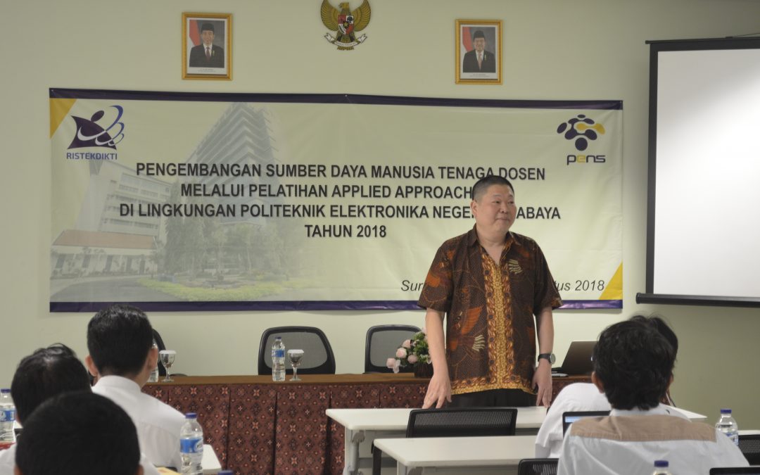 P3AI PENS Gelar Pelatihan Applied Approach