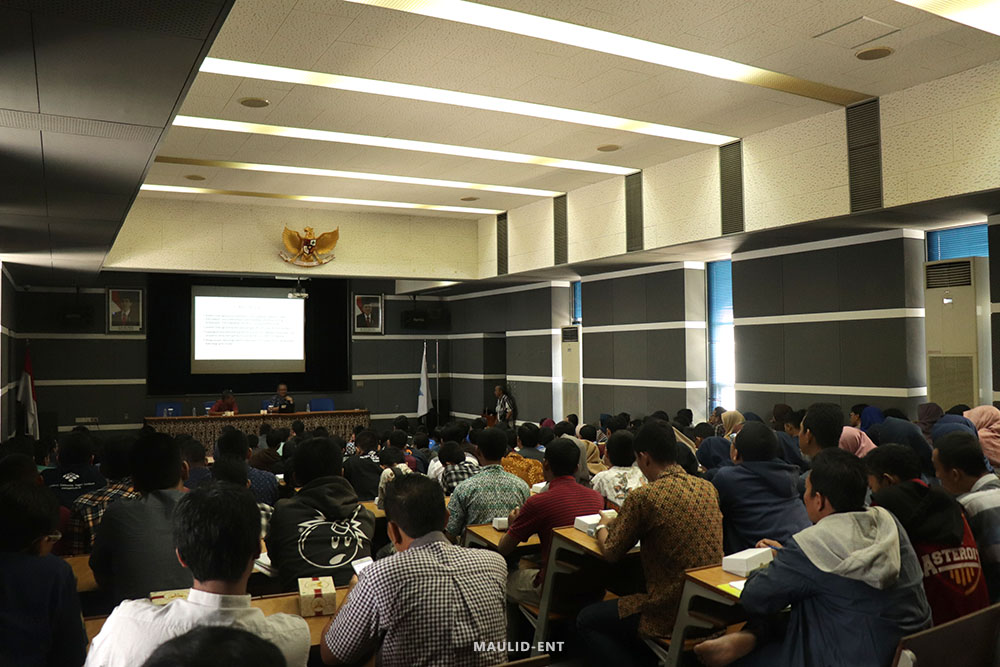 PENS Gelar Kuliah Tamu The Future Of Smart Grid Guna Tingkatkan Wawasan Mahasiswa