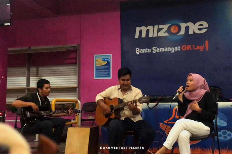 Galang Dana Bagi Korban Bencana, BEM PENS dan UKM Musik Gelar Konser Amal