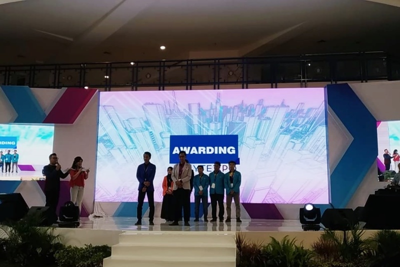 Ciptakan “Garbage Transporters in Rivers with Renewable Energy”, Mahasiswa PENS Sabet Juara Dua