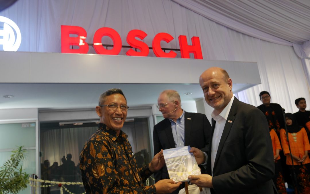 “PT Bosch” Ajak PENS Mengembangkan Kantor Cabang Baru