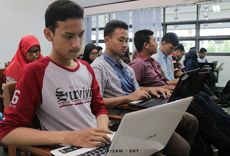 Kenalkan Software Open Source, OSC IT PENS Gelar Lokakarya LibreOffice 6.2