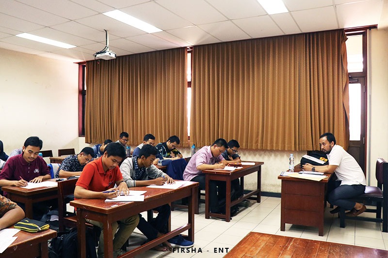 Utamakan Kejujuran dalam Pekan Evaluasi, PENS Usai Selenggarakan UTS Semester Ganjil 2019