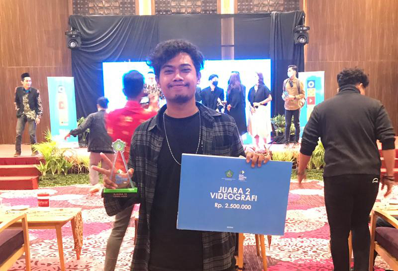 Mahasiswa PENS Berhasil Raih Juara 2 Videografi pada SidoarjoFest 2.0