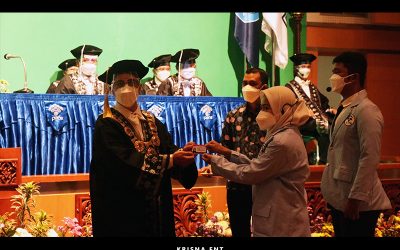 PENS Kembali Melangsungkan Pengukuhan 1.173 Mahasiswa Baru Secara Daring