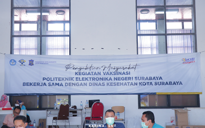 Guna Wujudkan Kekebalan Tubuh Secara Menyeluruh, PENS Bersama Dinas Kesehatan Kota Surabaya Gelar Vaksinasi