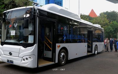 Collaborating with PT. VKTR Mobility Technology, PENS Arrival of the First Electric Bus in Indonesia