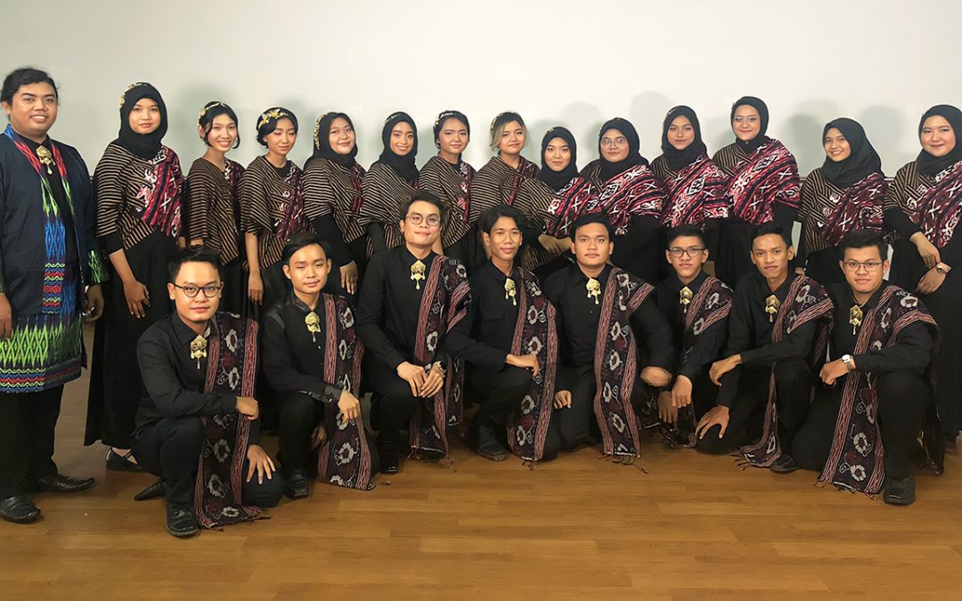 UKM Paduan Suara PENS Raih Penghargaan Outstanding Performance di Kancah Internasional “Takarazuka International Chamber Chorus Contest” Kategori Online