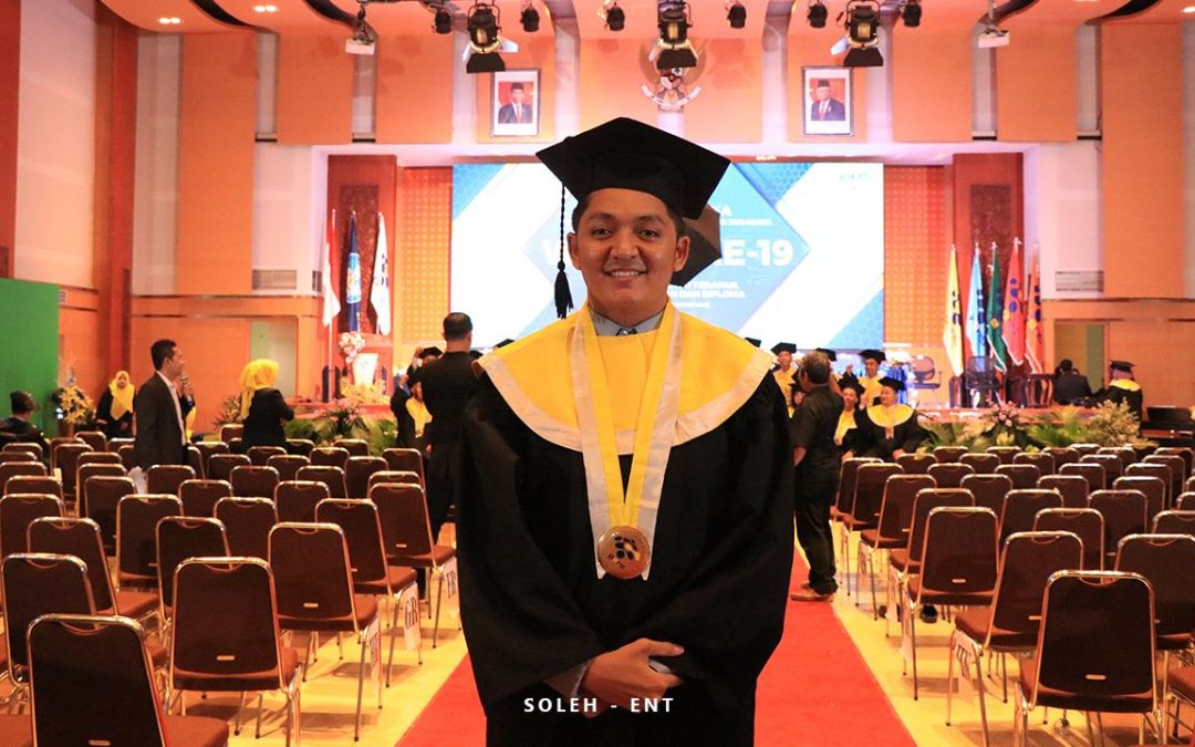 Arasy Dafa Sulistya: Mahasiswa dengan Sederet Prestasi dan Lulus dengan Predikat Cumlaude