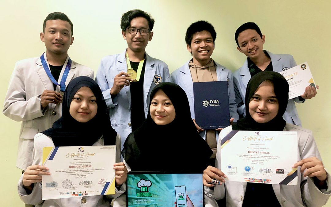 Engraving Brilliant Achievements, EEPIS Students Win Bronze Medals at Malaysia Invention & Innovation Expo 2023