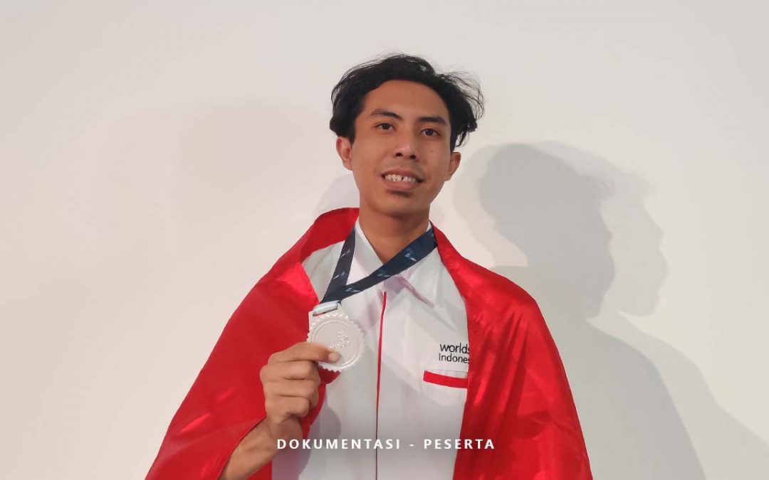 Mahasiswa PENS Persembahkan Silver Medal dalam Ajang WorldSkills Asia Abu Dhabi 2023