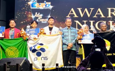 Tampilkan Inovasi Portal Game Gratis, Tim HAGE PENS Sukses Raih Juara Harapan 1 KMI Expo 2025