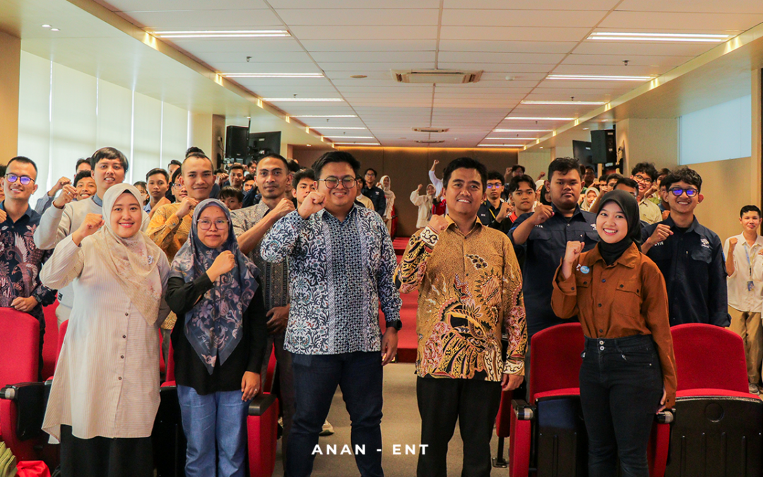 Bedah Strategi Lolos Pendanaan, PKM Center PENS Hadirkan Reviewer Nasional  dalam Showcase & Workshop Penulisan Proposal