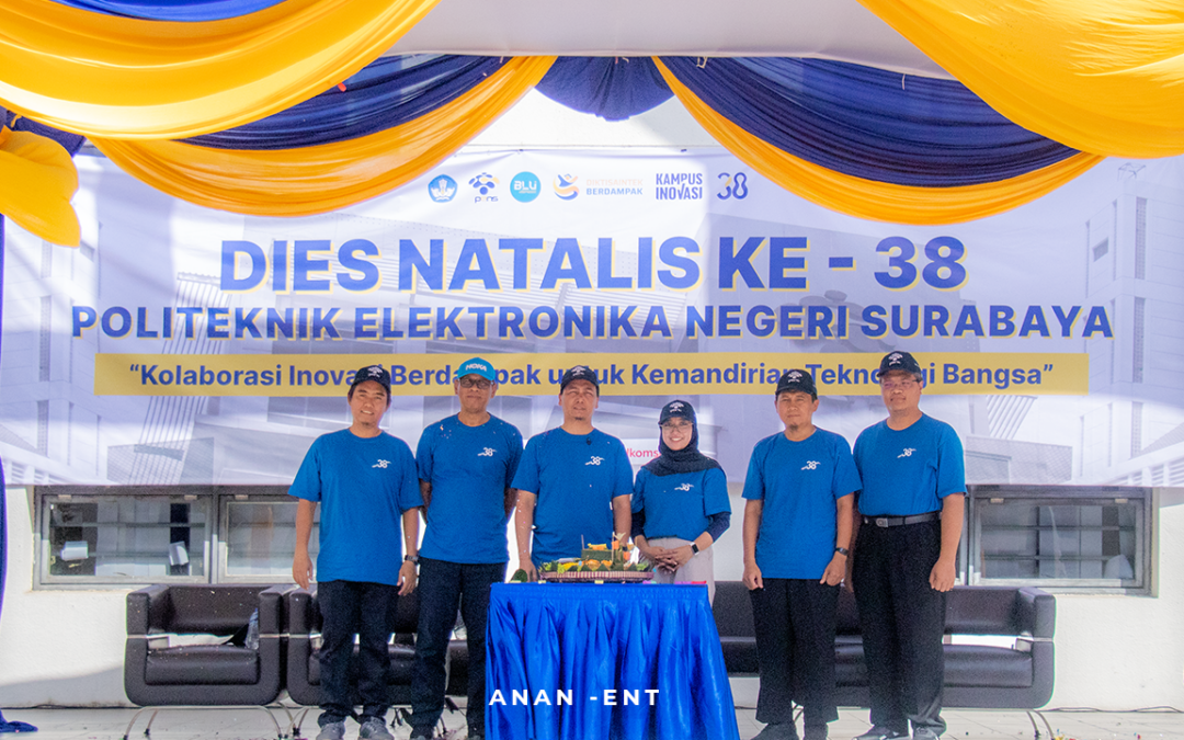 Semarak Pembukaan Dies Natalis ke-38: Kolaborasi Nyata Sivitas Akademika PENS Melalui Tampilan Defile dari Enam Kontingen